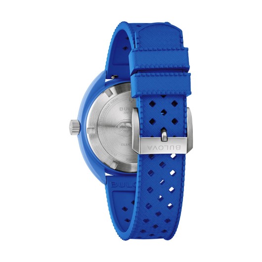 98B445 - Snorkel Blue Tang Fish